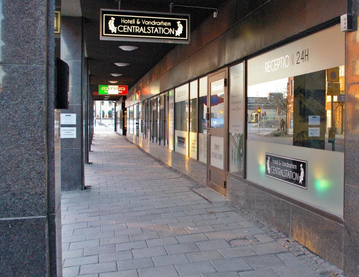 Vandrarhem Uppsala Centralstation Exterior photo